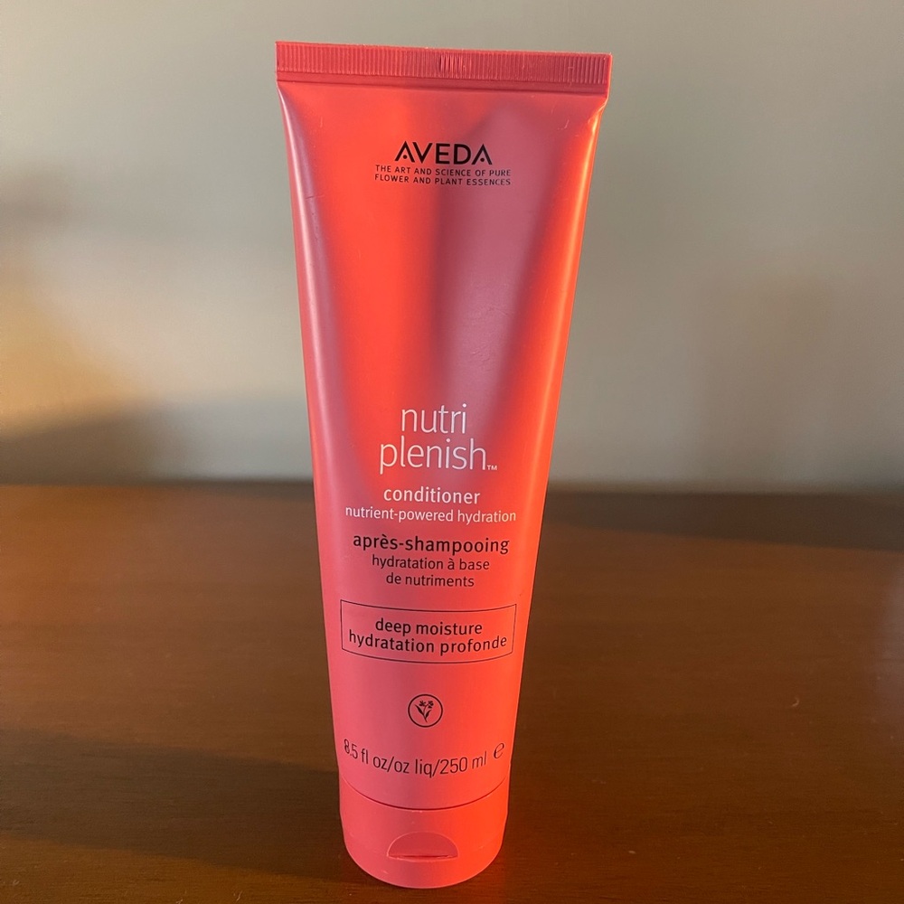 New Aveda nutriplenish conditioner - deep moisture